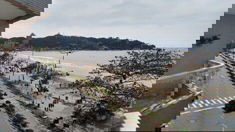 Apartamento frente a la playa para alquiler de temporada.