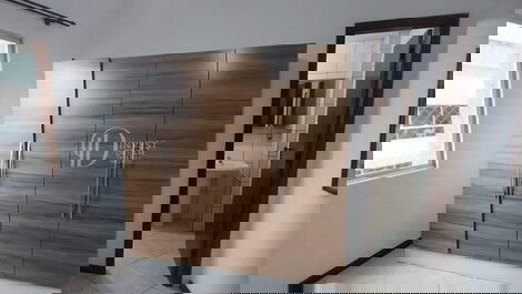 Two-bedroom apartment for seasonal rental.