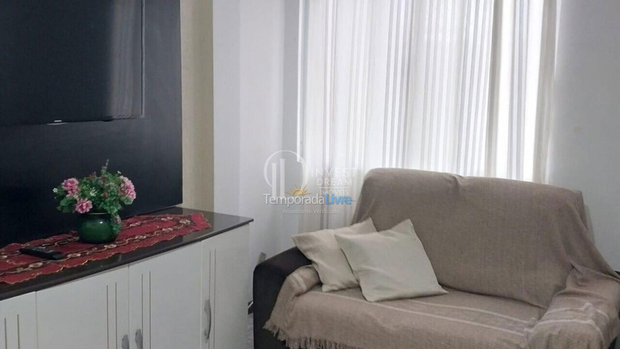 Apartamento para aluguel de temporada em Itapema (Meia Praia)