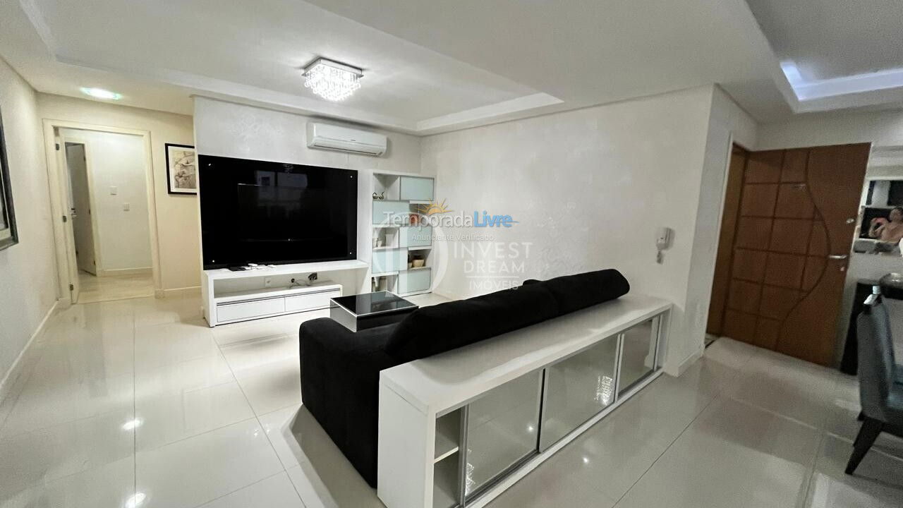 Apartment for vacation rental in Itapema (Meia Praia)