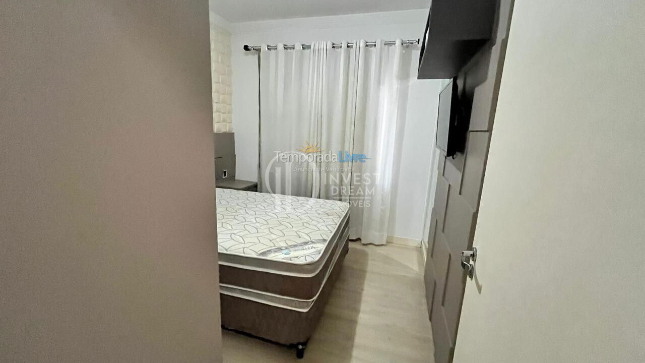 Apartment for vacation rental in Itapema (Meia Praia)