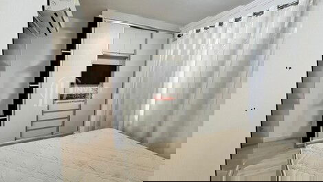 Vacation rental, 2 blocks from the beach.