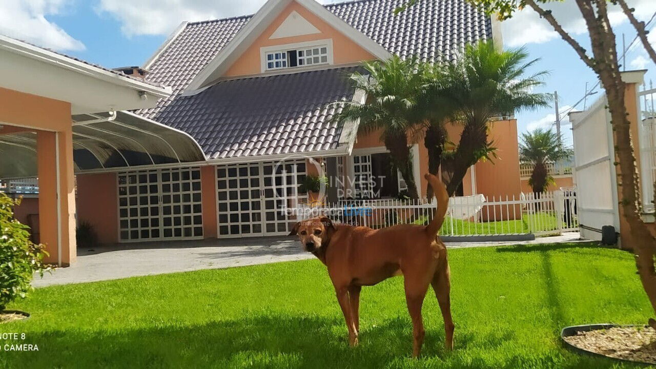 Casa para aluguel de temporada em 