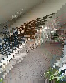 CASA ACOMODA 10 PESSOAS