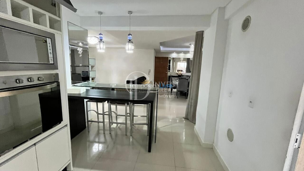 Apartment for vacation rental in Itapema (Meia Praia)