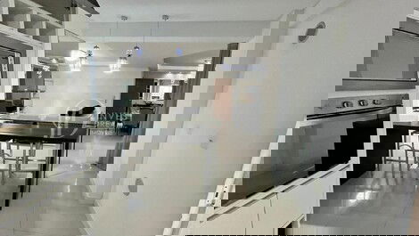 Vacation rental, 2 blocks from the beach.