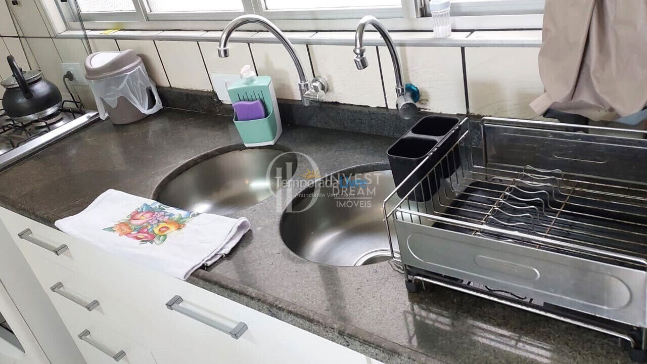 Apartamento para alquiler de vacaciones em Itapema (Meia Praia)