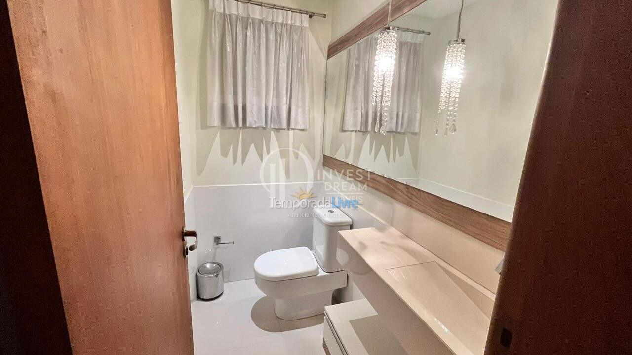 Apartamento para alquiler de vacaciones em Itapema (Meia Praia)