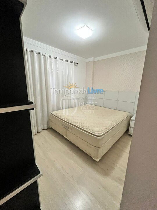 Apartment for vacation rental in Itapema (Meia Praia)