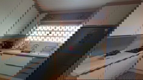 CASA ACOMODA 10 PESSOAS