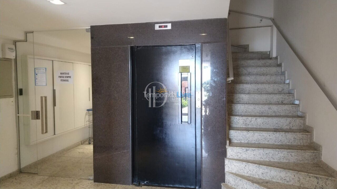 Apartamento para alquiler de vacaciones em Itapema (Meia Praia)