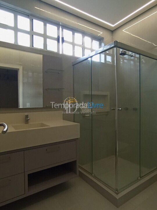 Casa para aluguel de temporada em 