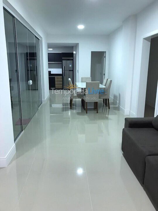 Apartamento para aluguel de temporada em 