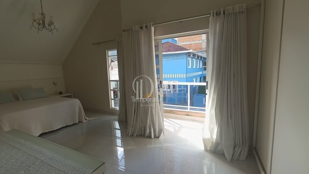 Casa para aluguel de temporada em 