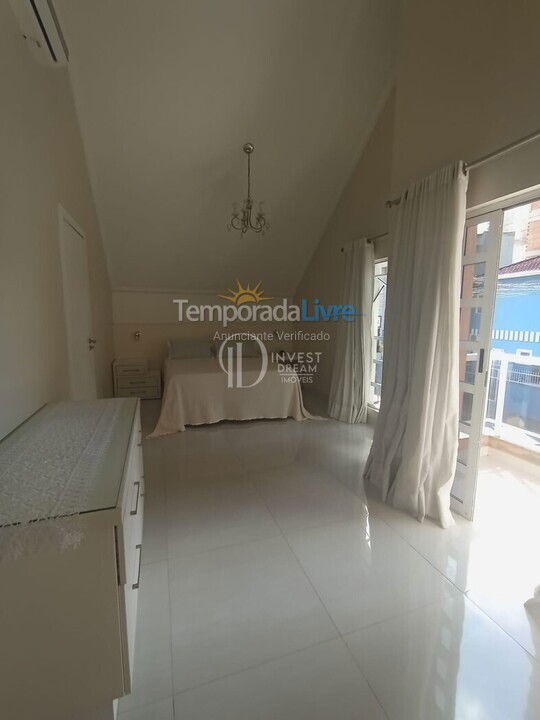 Casa para aluguel de temporada em 