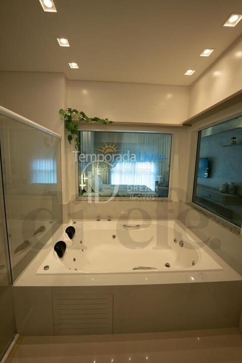 Apartment for vacation rental in Itapema (Meia Praia)