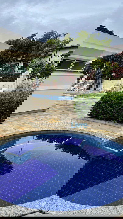 Casa para aluguel de temporada em Florianopolis (Canasvieiras)