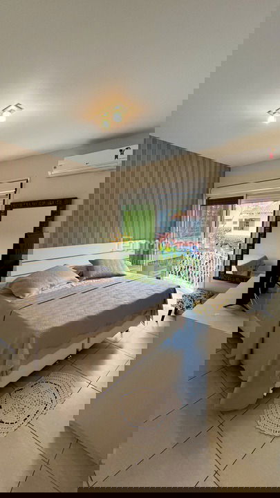 Casa para aluguel de temporada em Florianopolis (Canasvieiras)