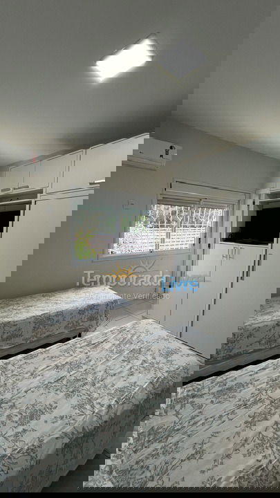 Casa para aluguel de temporada em Florianopolis (Canasvieiras)