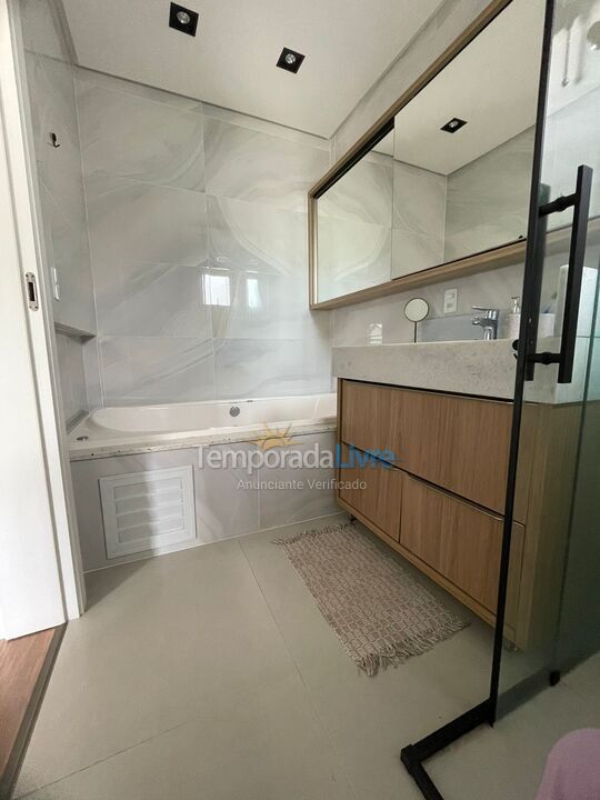 House for vacation rental in Florianópolis (Cachoeira do Bom Jesus)