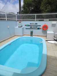 Beach House with Private Pool in Zimbros