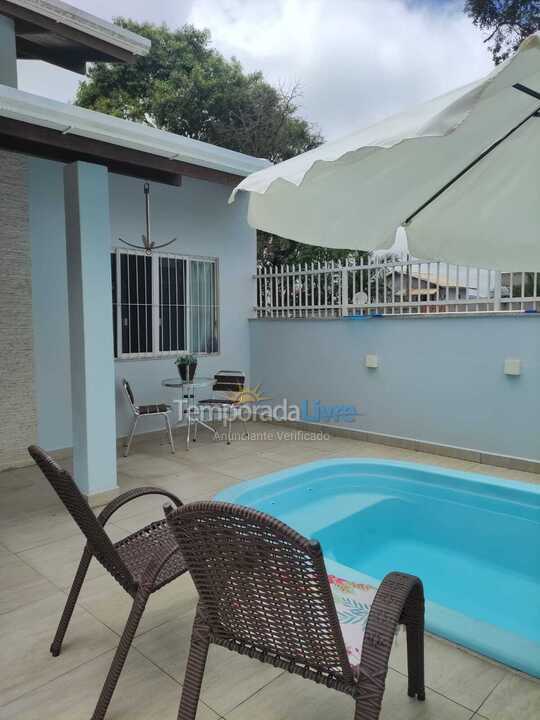 House for vacation rental in Bombinhas (Praia de Zimbros)