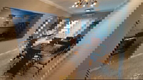 One-bedroom apartment for rent, one block from the beach, Balneario Camboriu city center.