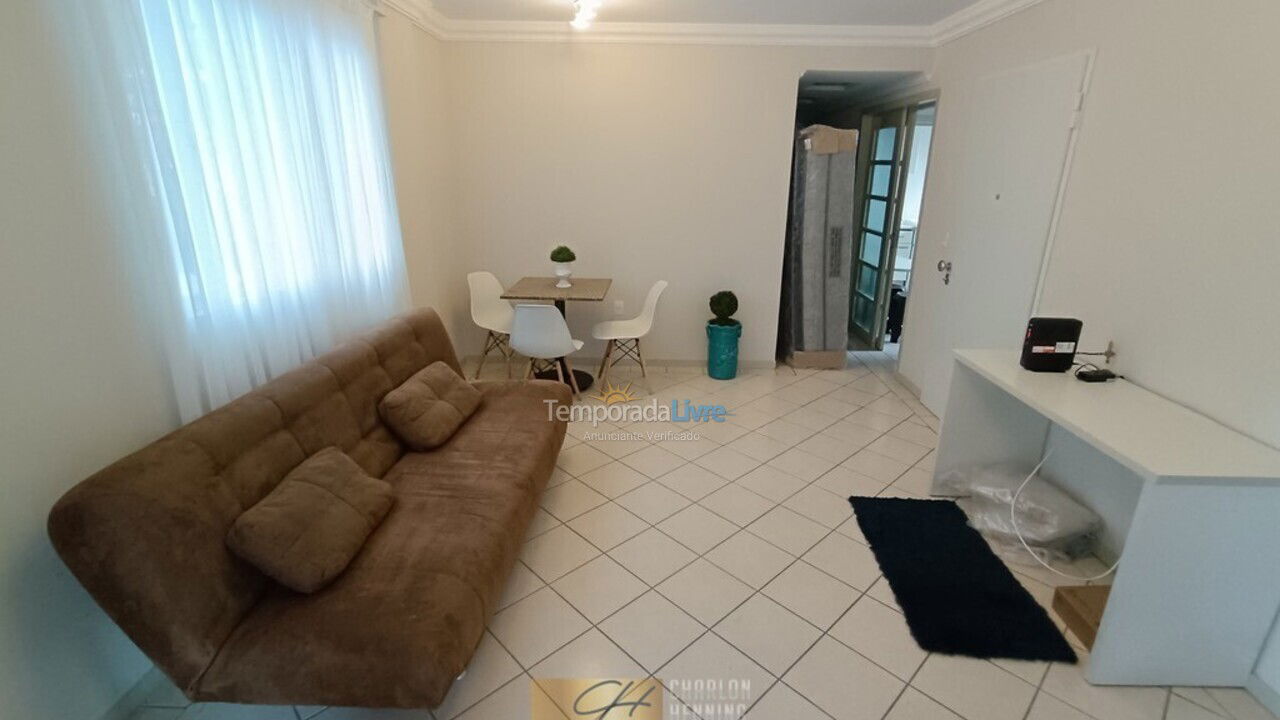 Apartamento para aluguel de temporada em Balneário Camboriú (Centro)