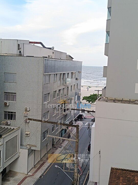 Apartamento para aluguel de temporada em Balneário Camboriú (Centro)