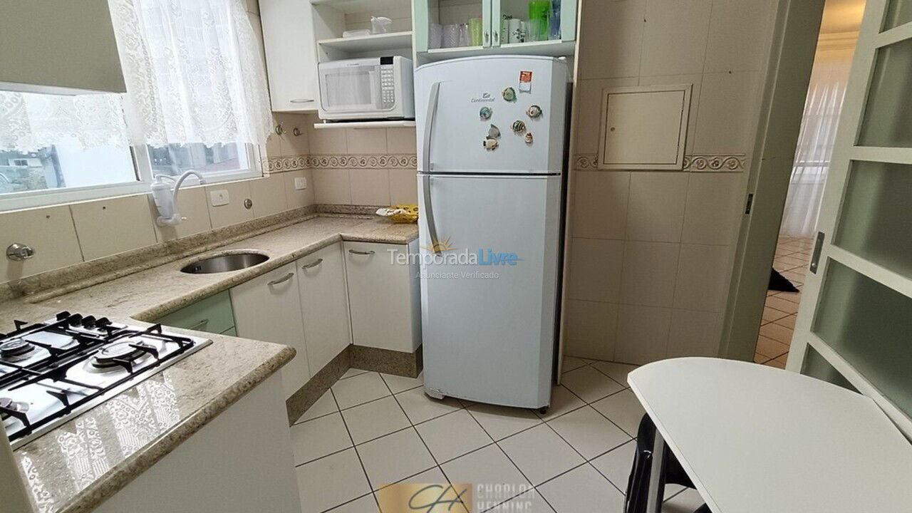 Apartamento para aluguel de temporada em Balneário Camboriú (Centro)