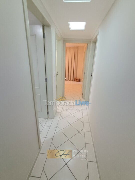 Apartamento para aluguel de temporada em Balneário Camboriú (Centro)