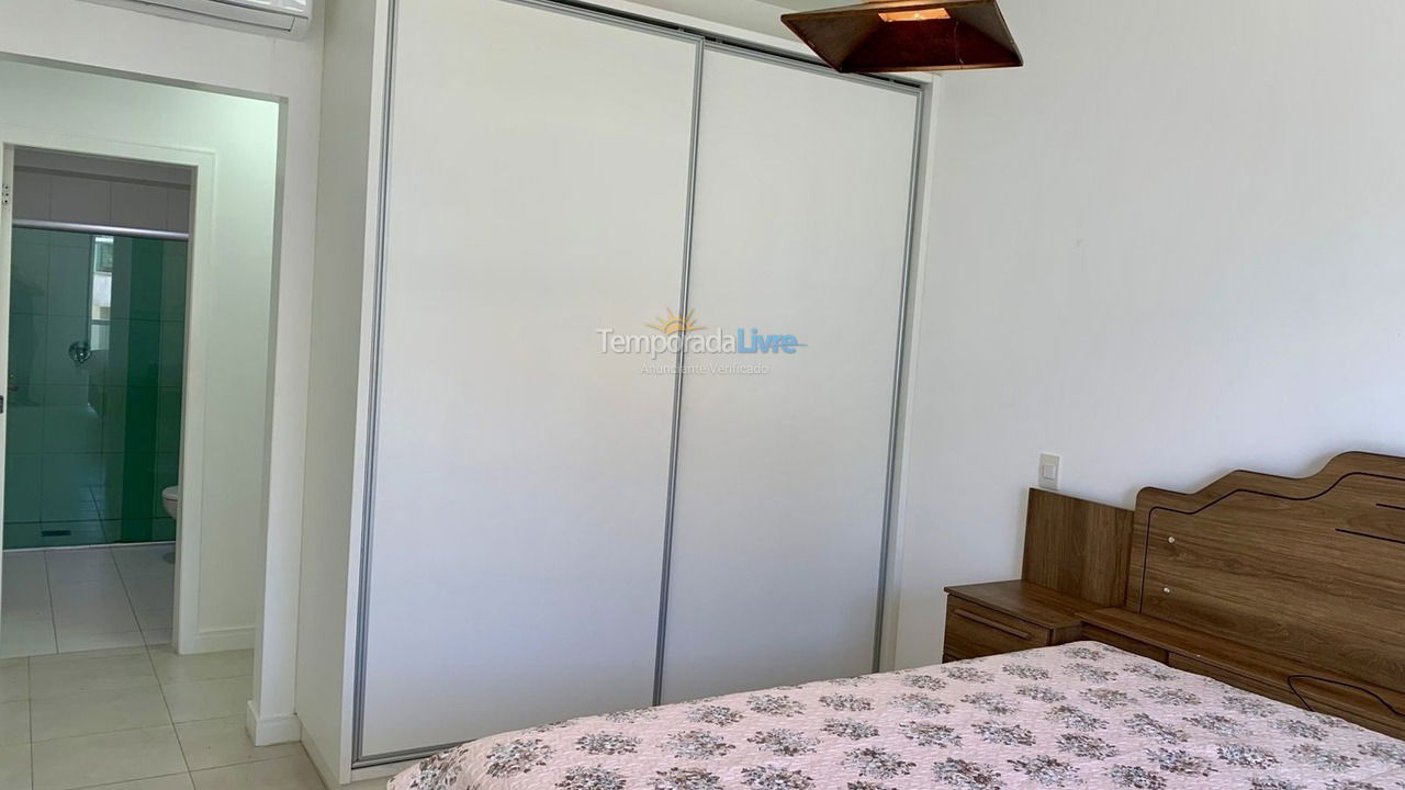 Apartamento para alquiler de vacaciones em Florianópolis (Praia do Santinho)