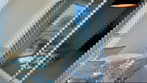 Apartamento con vistas al mar.