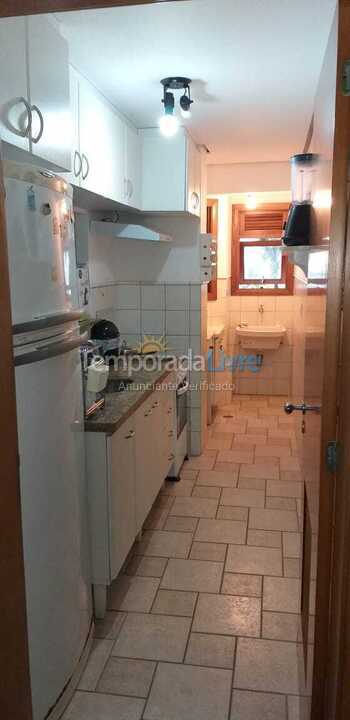 Apartamento para aluguel de temporada em Ubatuba (Praia Grande)