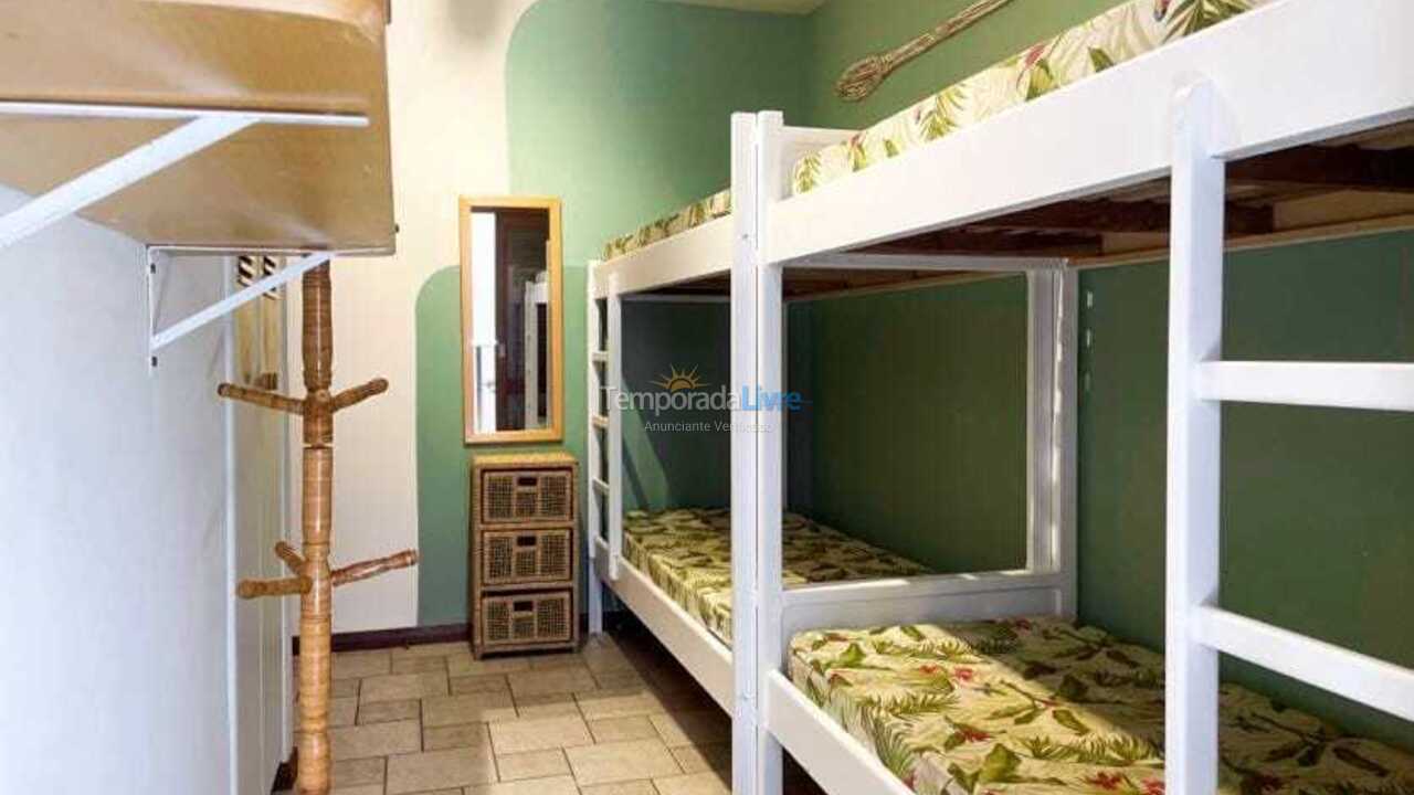 Apartamento para aluguel de temporada em Ubatuba (Praia Grande)