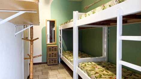 Apartamento com 2 dormitórios no Condomínio Grand Bali Resort