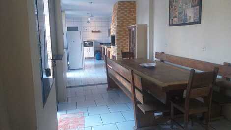 Tabuleiro Barra Velha / SC beach with pool 5 bedrooms