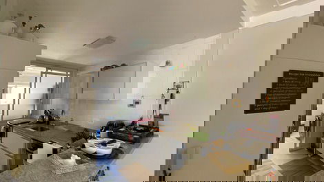 Apartamento em Riviera próximo a praia