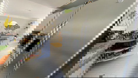 Apartamento em Riviera próximo a praia