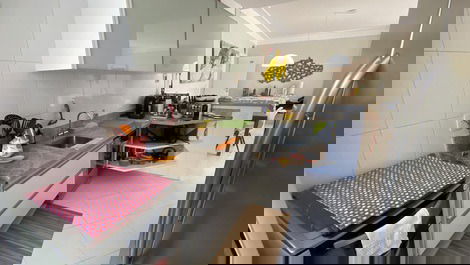 Apartamento em Riviera próximo a praia