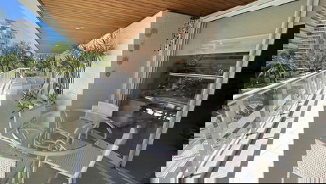 Apartamento em Riviera próximo a praia