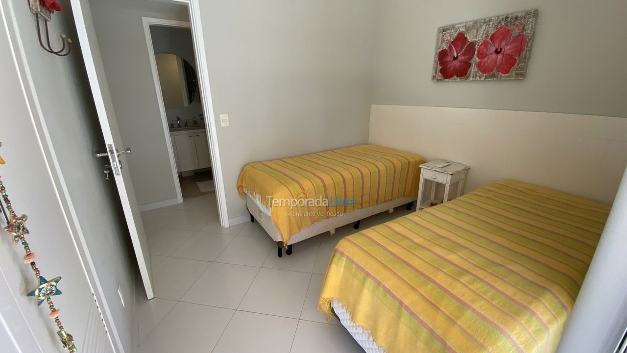 Apartamento para aluguel de temporada em Bertioga (Riviera de São Lourenço)