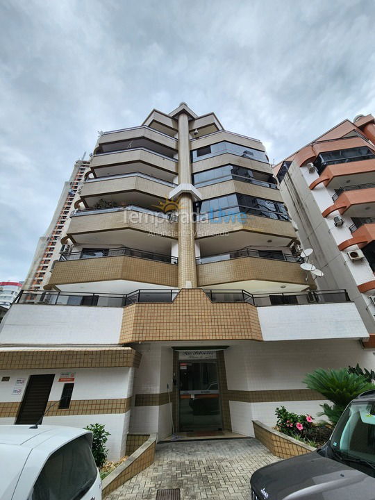 Apartment for vacation rental in Itapema (Meia Praia)