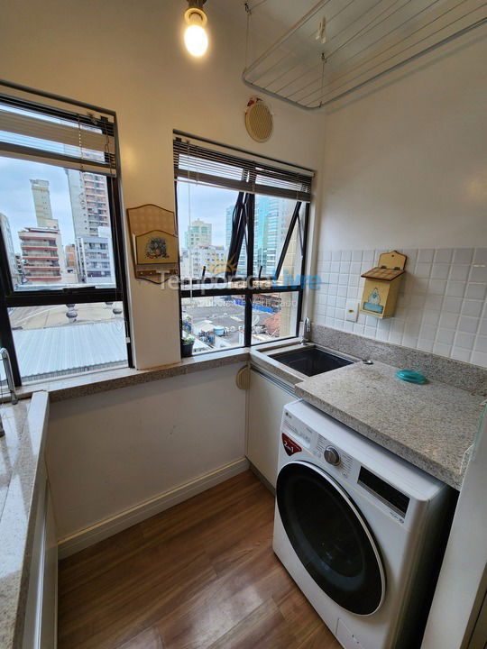 Apartment for vacation rental in Itapema (Meia Praia)