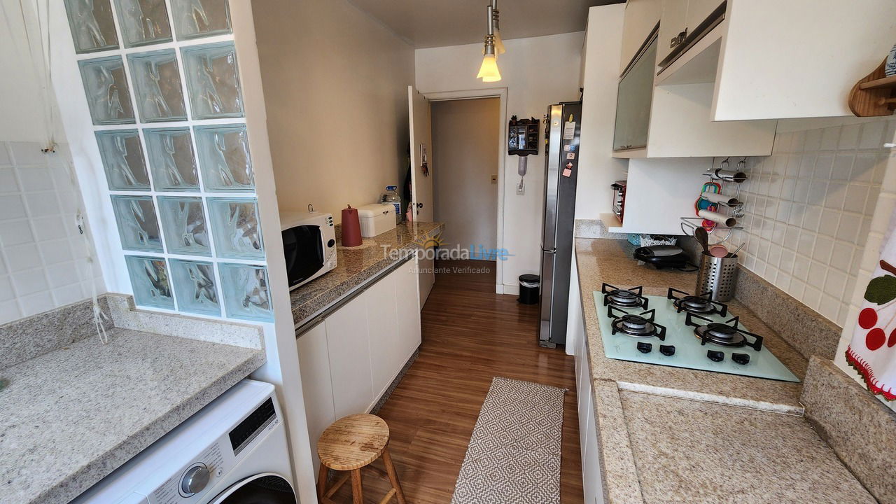 Apartment for vacation rental in Itapema (Meia Praia)