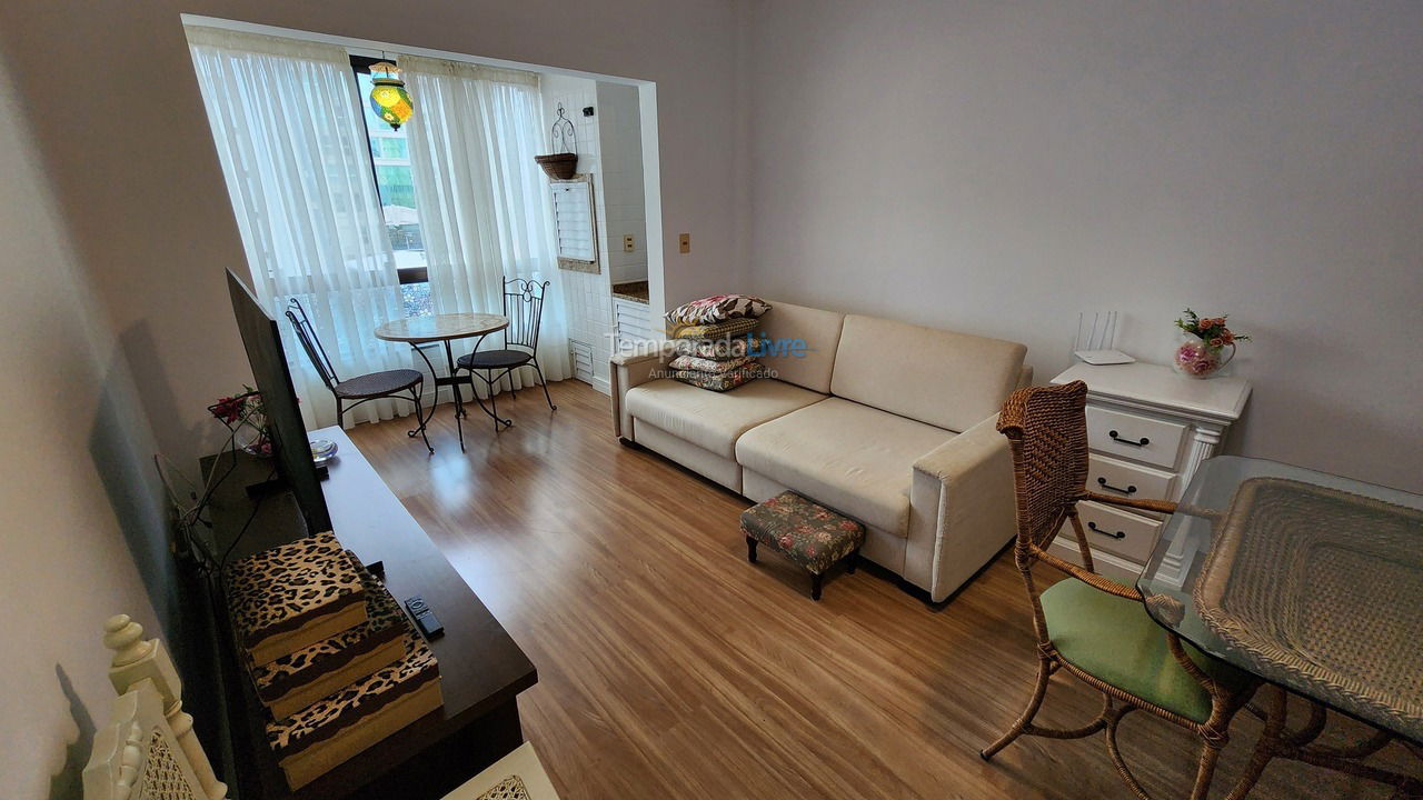 Apartment for vacation rental in Itapema (Meia Praia)