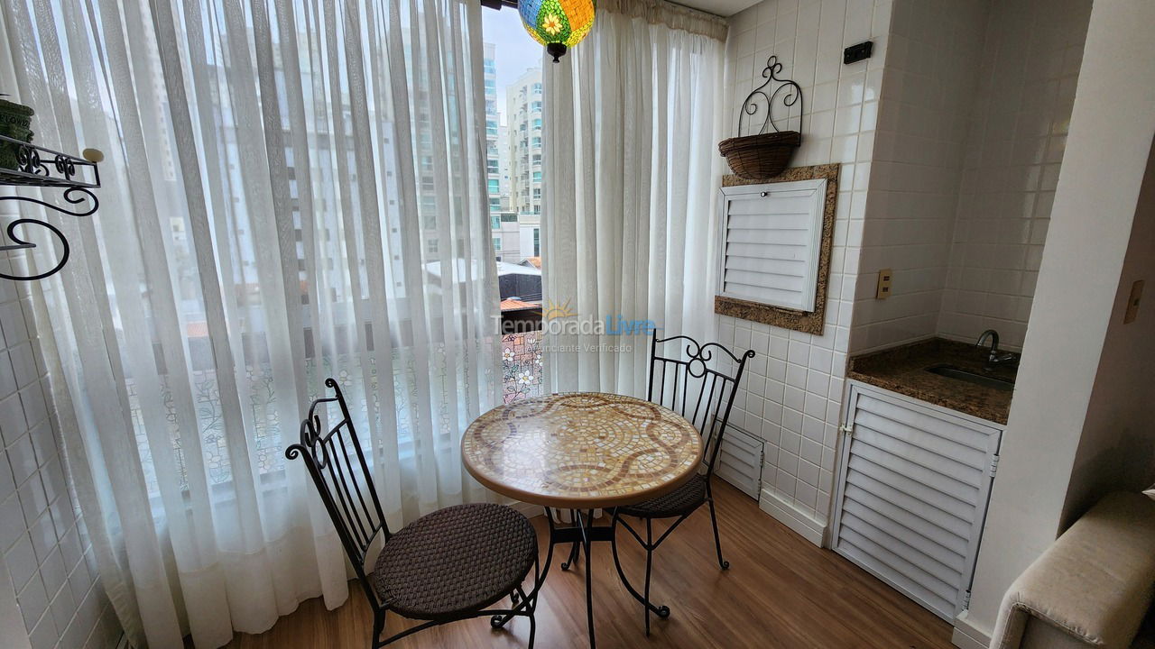 Apartment for vacation rental in Itapema (Meia Praia)