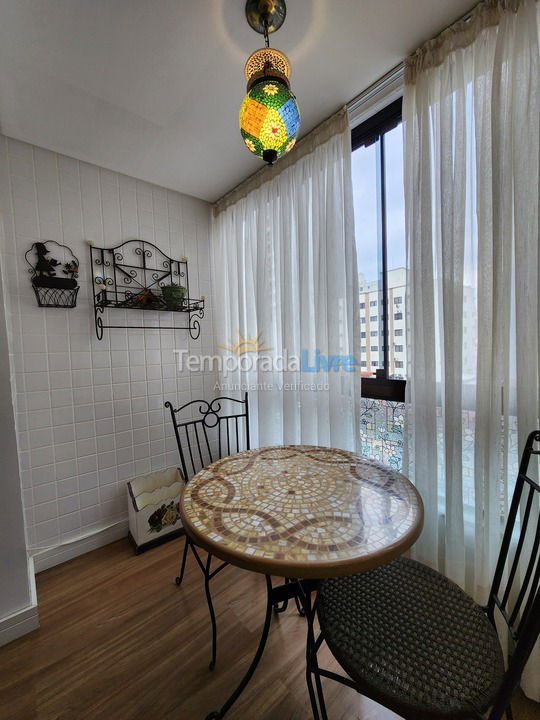 Apartment for vacation rental in Itapema (Meia Praia)