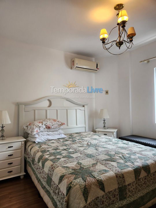 Apartment for vacation rental in Itapema (Meia Praia)