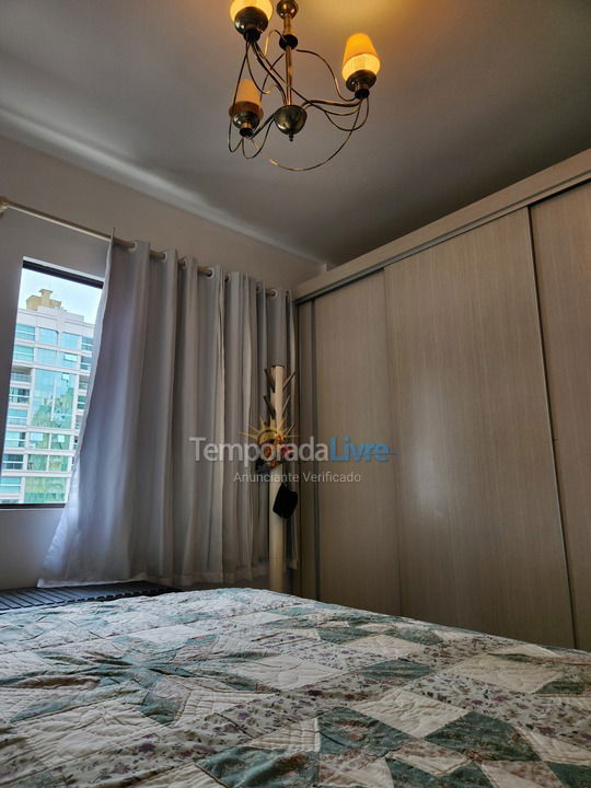 Apartment for vacation rental in Itapema (Meia Praia)